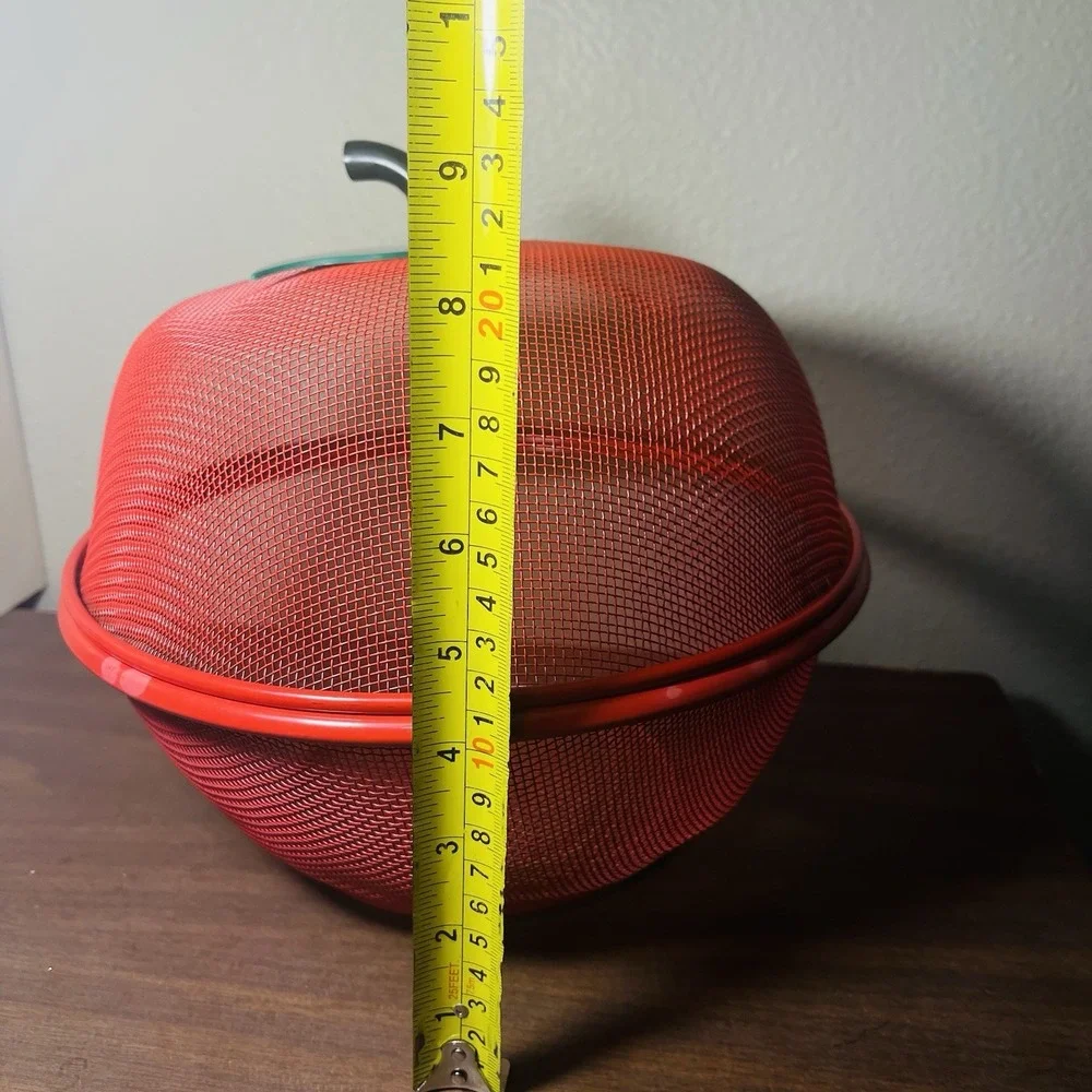 Apple Shape Fruit Mesh Basket Red Full Enclosure‎ Snaps Shut Whimsy Artsy Boho